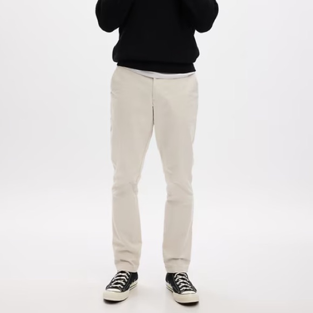 NWT Gap Modern Khakis Slim Fit Pants